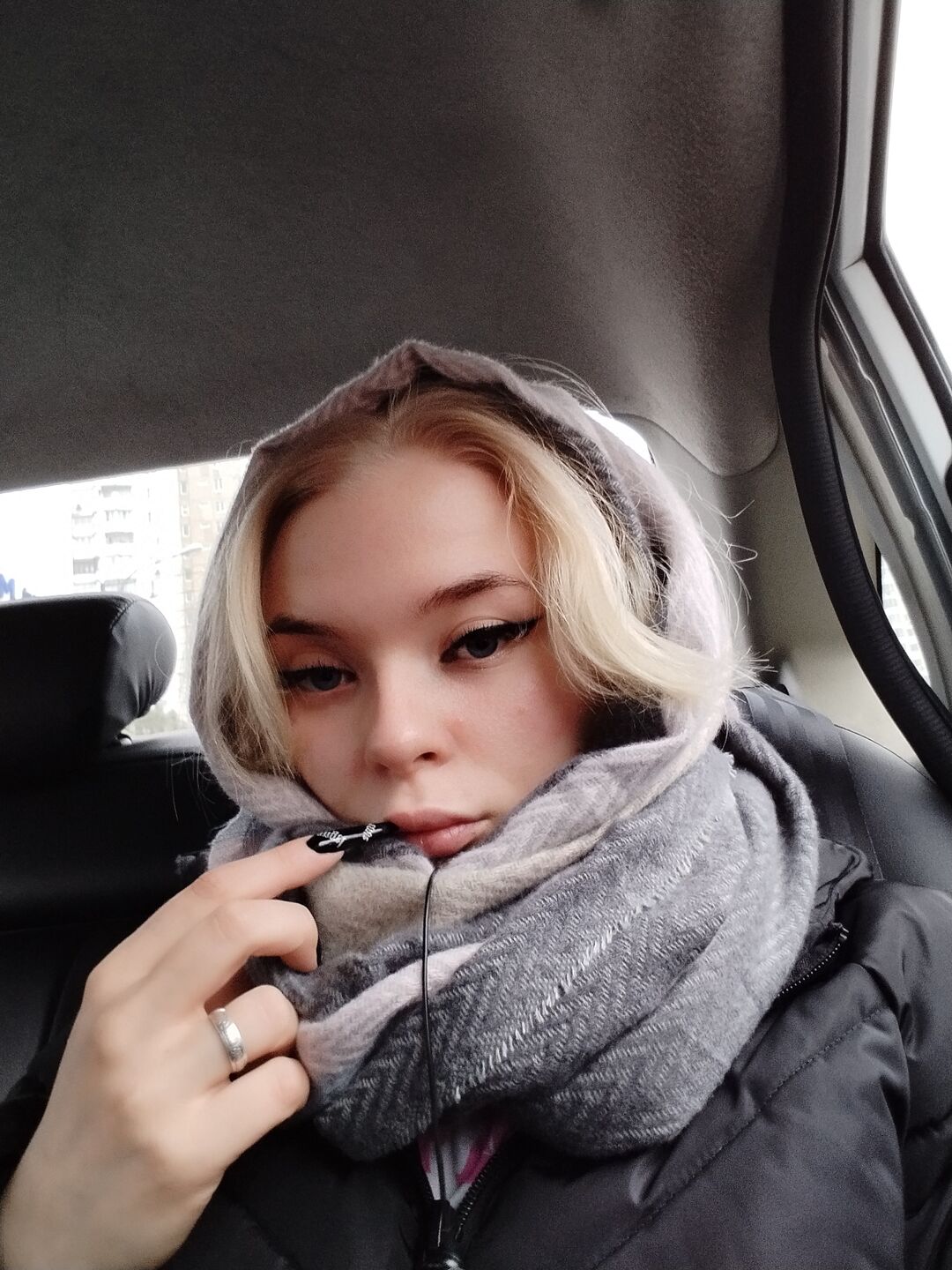 Знакомства Москва, фото девушки Надежда, 19 лет, познакомится для флирта, любви и романтики