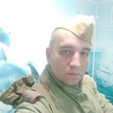  ,   Alex actor, 42 ,   ,   , c 