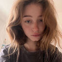  Abbots Langley,   Laura, 21 ,   ,   