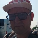  ,   Den, 44 ,   ,   