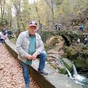  ,   Viktor, 70 ,   ,   