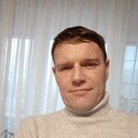  ,   Andrej, 40 ,   ,   