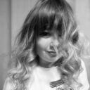  ,   Anya, 25 ,   