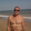  ,   Leon, 56 ,   