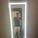  Burbank,   Tadevos, 19 ,   ,   