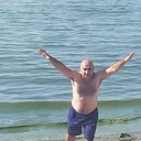  ,   Tigran, 42 ,   ,   