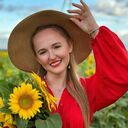  ,   Anastasia, 32 ,   ,   