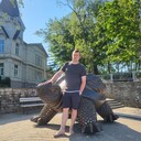  ,   Viktor, 39 ,   ,   