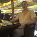  ,   Viktor, 33 ,   