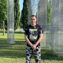  ,   Vladislav, 27 ,   ,   