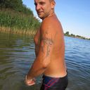  ,   Mondis, 47 ,   ,   , c , 