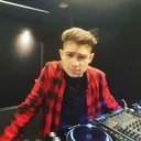  ,   YaimshE, 26 ,   ,   , c 