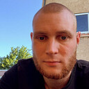  ,   Maxim, 25 ,   ,   , c , 