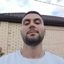  ,   Vlados, 32 ,   ,   