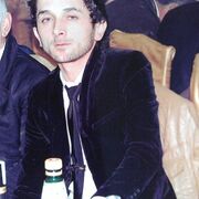  ,  ELNUR, 39