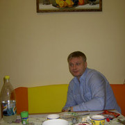  ,   Serezha, 43 ,  