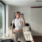  Monheim,   , 31 ,   c 