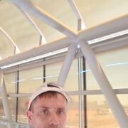  ,   Artur, 43 ,   ,   