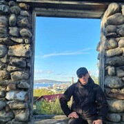  ,  Slava, 42