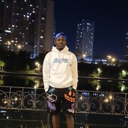  ,   Thierry, 40 ,   ,   