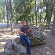  ,  Zaven, 55