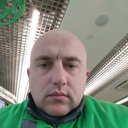  ,  Mikola, 44