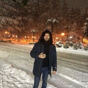  ,   Gigi, 32 ,   ,   