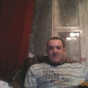  ,   Artur, 33 ,     , c 