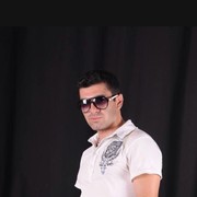  ,   Vardges, 33 ,   