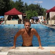  ,   Valentin, 31 ,   