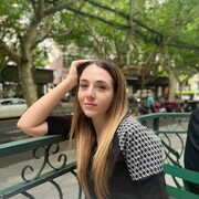  ,   Selina, 35 ,   