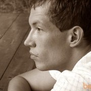  ,   Viktor, 38 ,   