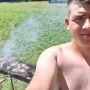  ,   Leonid, 27 ,   ,   , c , 