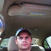  ,  Viktor, 37