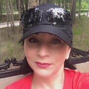  ,   Natalij, 49 ,   