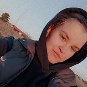  , 
