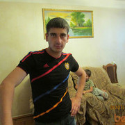  ,  hayk, 32