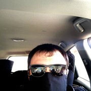  ,  Arty, 33