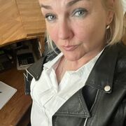  ,   Eva, 46 ,   