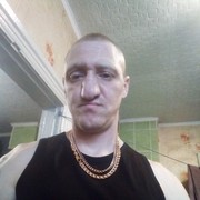  ,   Alexander, 42 ,   