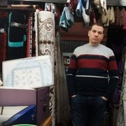  ,  Hamza, 33
