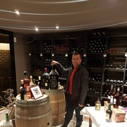 ,   Huseyin, 49 ,   ,   , c 