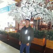  ,  Avazbek, 28