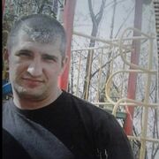  ,  Marat, 46