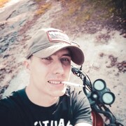  ,  Artyom, 28