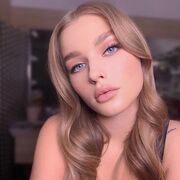  -, Kylie
