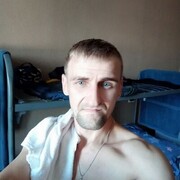  ,  Misha, 35