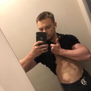  ,   Arthur, 28 ,   ,   