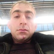  ,  Garik, 40