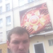  ,   Ivan, 32 ,   